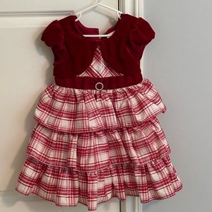 Cute holiday dress.